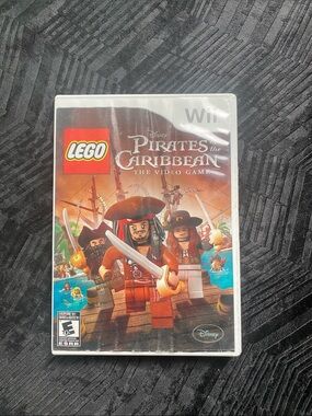 LEGO Pirates of the Caribbean: The Video Game (Wii) - White Case